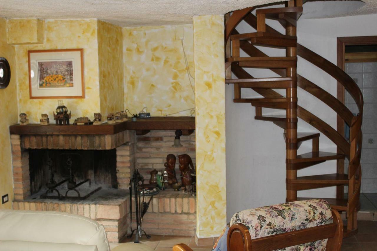Casa Ruggy Apartment Perugia Luaran gambar