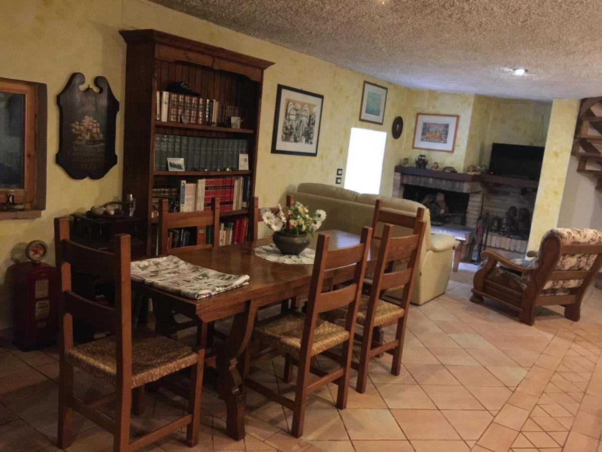 Casa Ruggy Apartment Perugia Luaran gambar